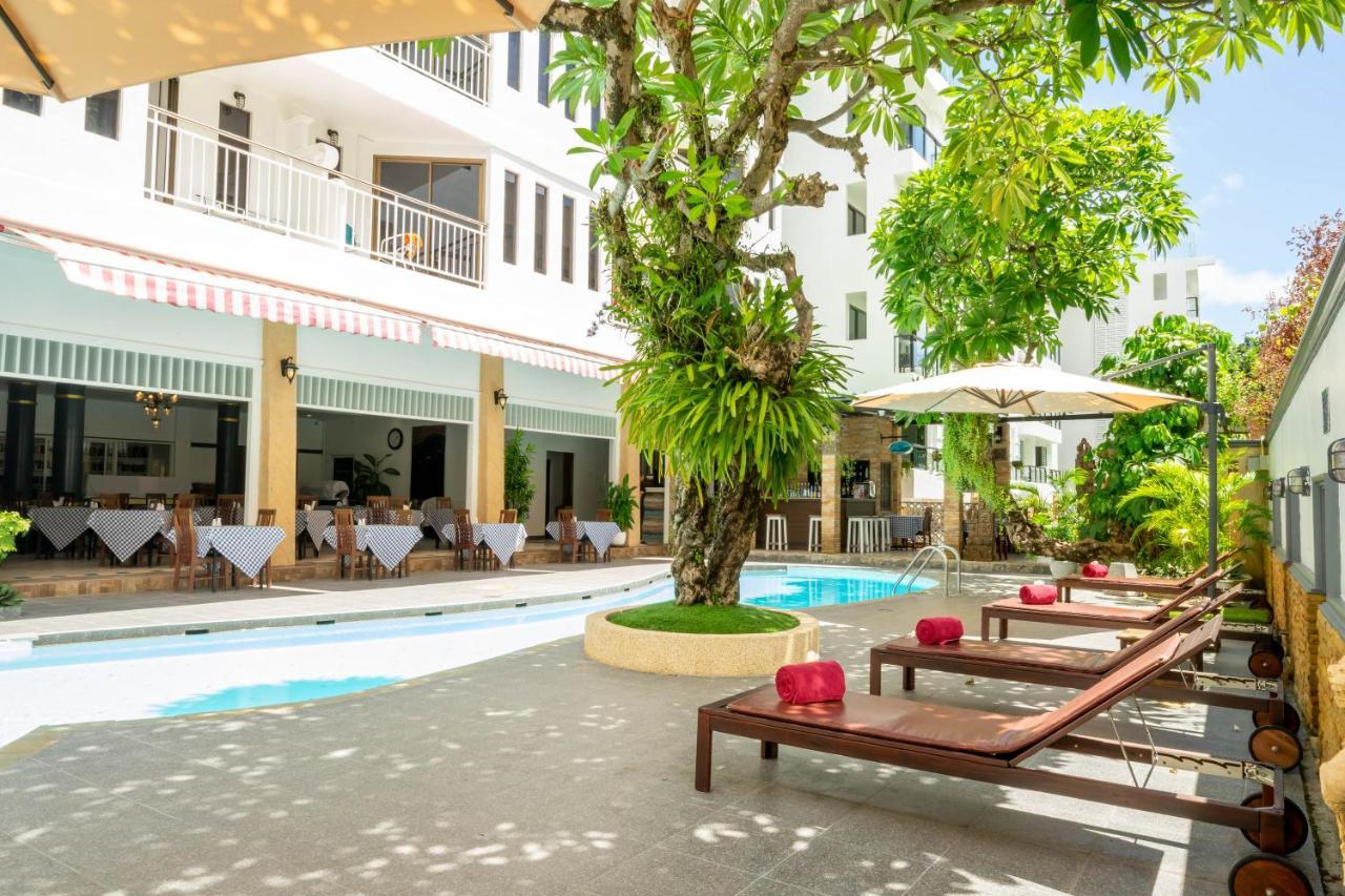 La Vintage Resort Patong Eksteriør billede