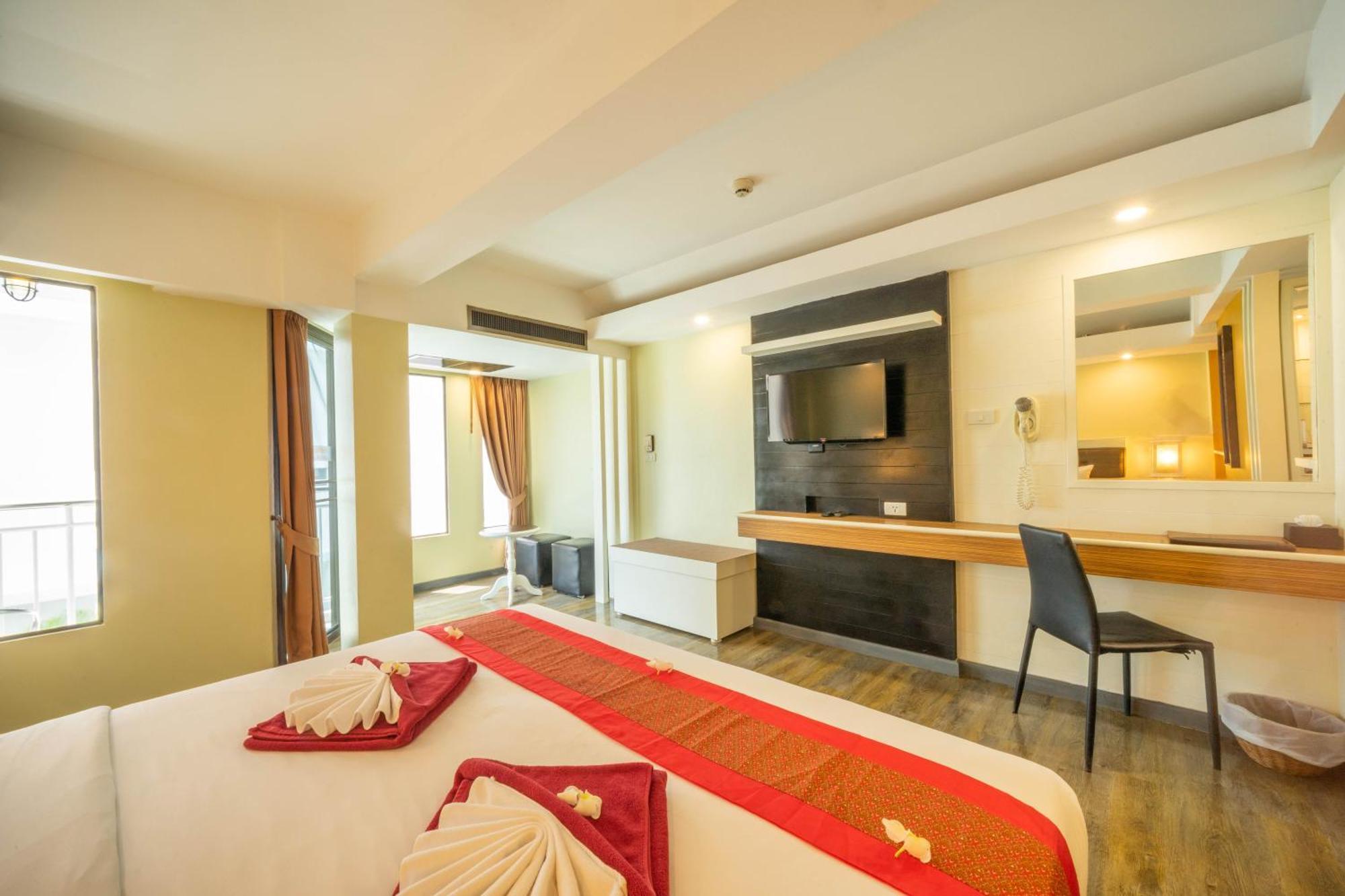 La Vintage Resort Patong Eksteriør billede